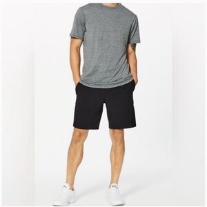 Lululemon Cross Chill Short SZ L - Melanite